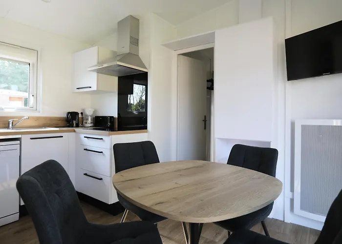 Domaine Le Manoir מלון דירות *